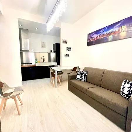 Apartment 15 - Tourist House Primaticcio - Self Check-in Bologna